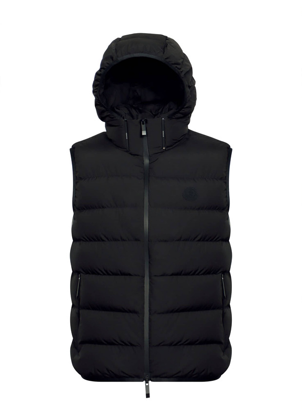 JAKNA M  MONCLER